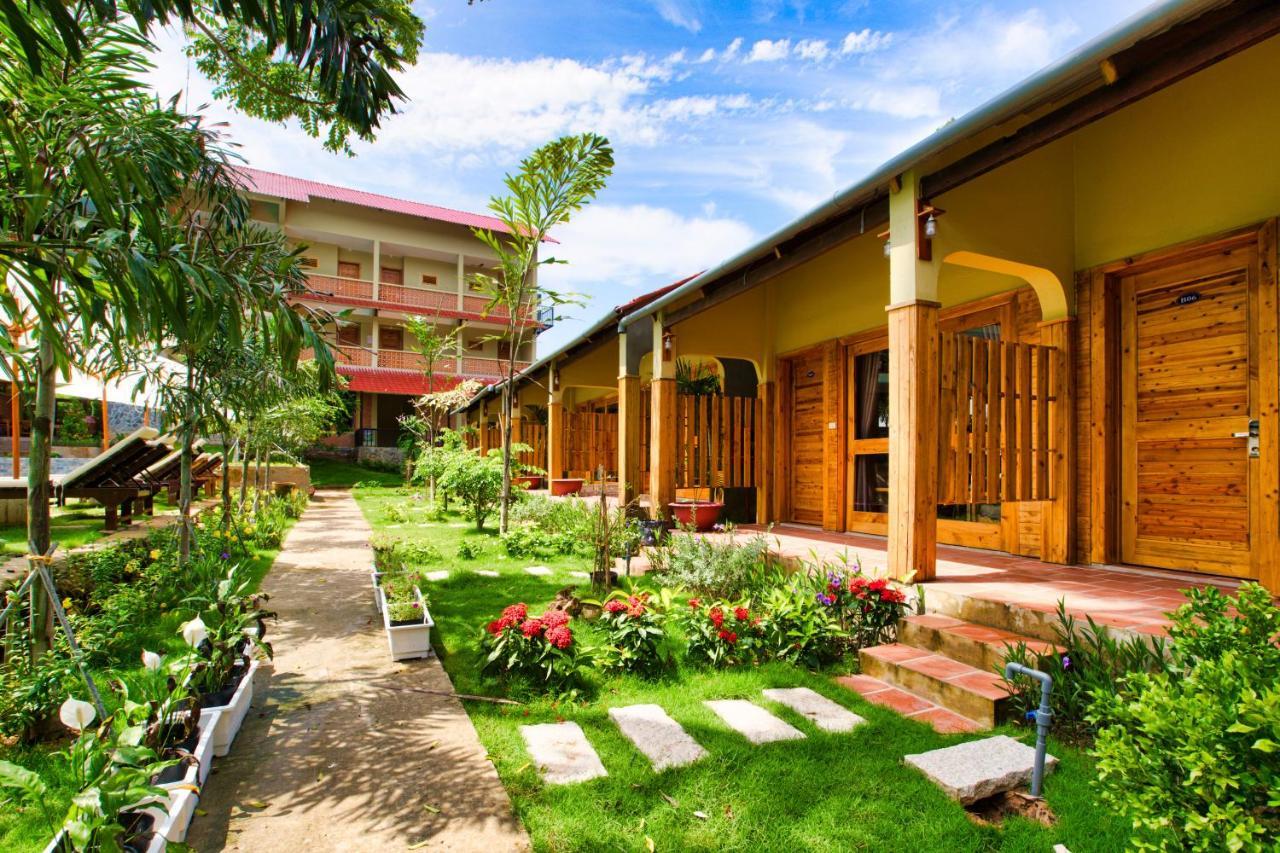 Azura Resort Duong Dong Exterior foto